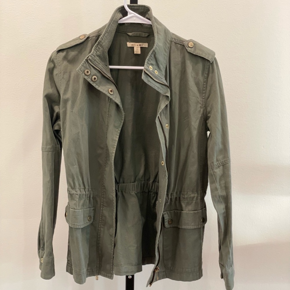 Utility Jacket in Army Green